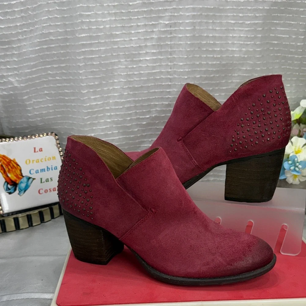 (T0) Naya Womens Valerie RedSuede leather Round Toe Block HeelsAnkle Booties 8M